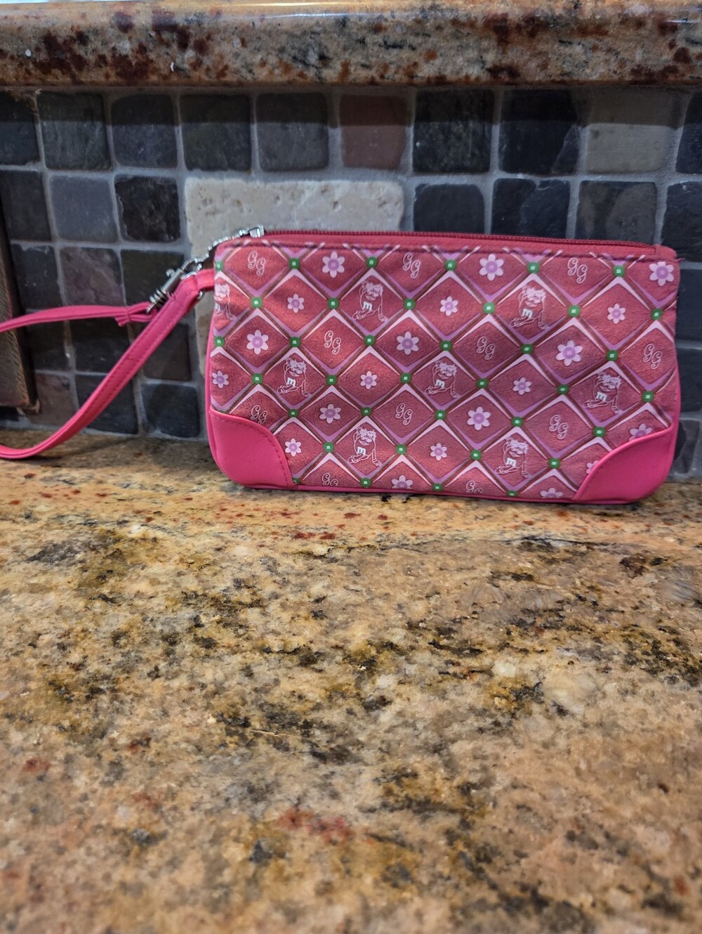 M&Ms Candy Green Chocolate Wristlet Clutch Zipper Bag With Wrist Strap Pink